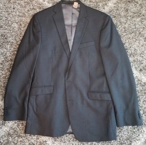 3 Piece Modern Fit Kenneth Cole Reaction Suit